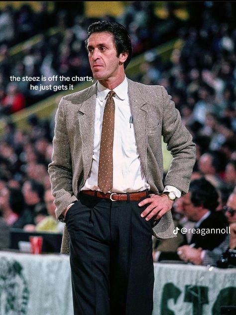 Pat Riley Style, 90s Suit Men, Yuppie Aesthetic, Menswear Suit, 80s Suit, Pat Riley, Mad Men Style, Formal Dresses For Men, 80s Men