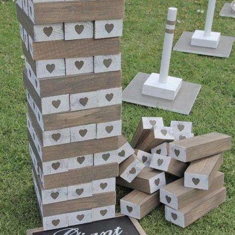 Lawn Games Wedding, Wedding Party Games, Wedding Games For Guests, Reception Games, Wedding Reception Games, Giant Jenga, Fiesta Bridal Shower, Fun Bridal Shower Games, Garden Games