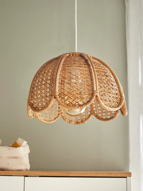 Vintage Room Aesthetic, Pendant Lighting Bedroom, Hanging Lamp Shade, Hanging Ceiling Lamps, Rattan Lamp, Wooden Pendant Lighting, Rattan Pendant Light, Deco Luminaire, House Furniture Design