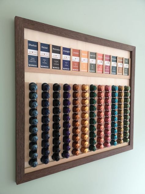 Coffee Bar Nespresso Ideas, Nespresso Pod Organization, Nespresso Capsules Storage, Nespresso Coffee Station Ideas, Nespresso Pod Storage Ideas, Nespresso Storage, Nespresso Bar, Nespresso Coffee Bar Ideas, Coffee Bar Organization