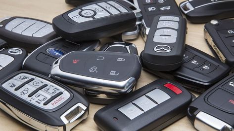 In this primer on how to replace a car key fob, Consumer Reports says getting another high-tech key fob can be a pricey proposition. Car Key Programming, Lost Car Keys, Automotive Locksmith, Locksmith Services, Car Key Fob, Audi Cars, Smart Key, Car Photography, Key Fobs