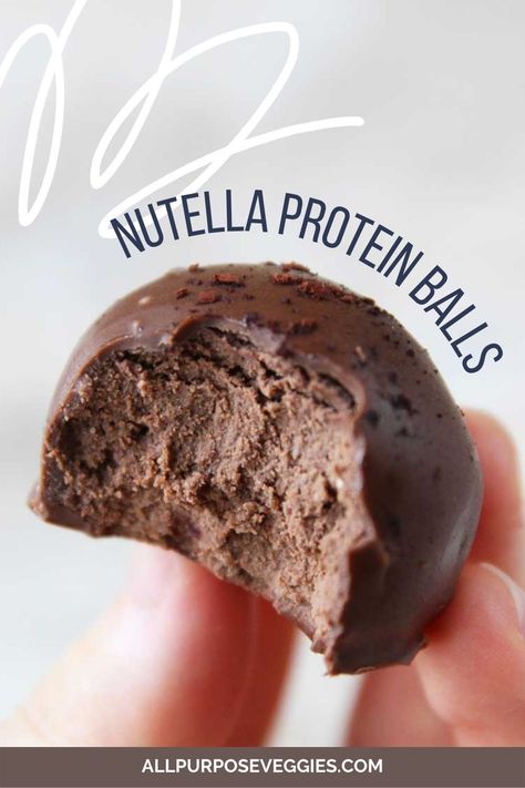 Hazelnut Protein Balls, Nutella Protein Balls, Protein Snacks Aesthetic, Healthy Nutella Snacks, Healthier Nutella, Nutella Ice Cream Recipe, Low Calorie High Protein Snacks, Healthy Protein Desserts, Protein Balls Recipe