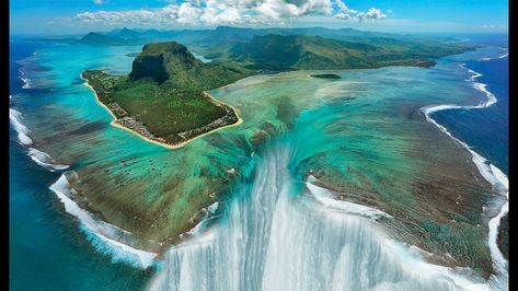 WORLDKINGS - Worldkings News - Europe Records Institute (EURI) – Denmark Strait cataract: House world's highest underwater waterfall - Worldkings - World Records Union Underwater Waterfall, Mauritius Island, Largest Waterfall, Incredible Places, Unesco World Heritage Site, Deep Sea, Unesco World Heritage, Travel Lifestyle, Indian Ocean