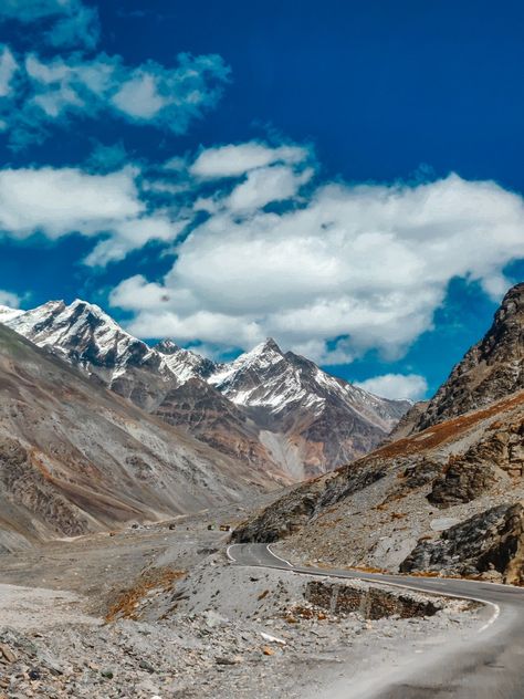 LEH LADAKH ROAD TRIP | Ladhak Aesthetic, Ladhak Wallpaper, Leh Ladakh Photography Wallpaper, Leh Ladakh Photography, Ladakh Aesthetic, Aesthetic Bike Ride, Thailand Outfits, R15 Yamaha, Tourism Design