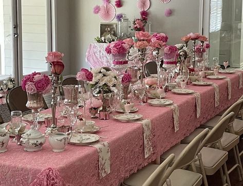 South Carolina Afternoon Tea Directory - Where to find afternoon tea in SC Tea Party For Adults, Barbie Tea Party, Prosciutto Melon, Themed Tea Party, Party For Adults, Favors Table, Butterfly Pea Flower Tea, Pink Centerpieces, Victorian Halloween