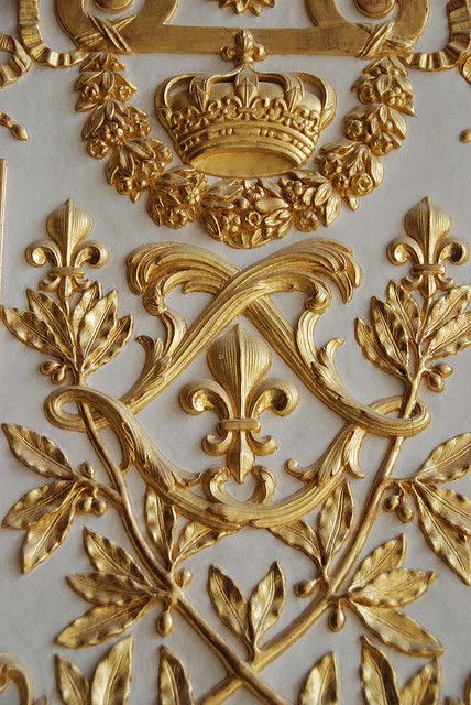 Fleurs de Lys, Chàteau de Versailles - Chateau Versailles, Palace Of Versailles, Chateau France, Louis Xiv, French Decor, Wall Panel, Marie Antoinette, Rococo, Versailles