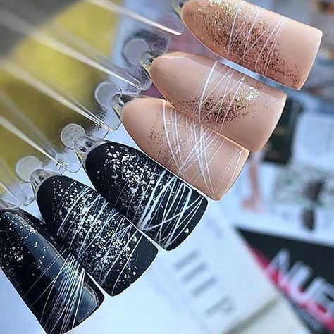 Ultra sticky and stringy on purpose!  This gel is made for making string webs of lines. Spider Gel, Nail Art Gel, Christmas Gel Nails, Grunge Nails, Nail Design Inspiration, Beauty Natural, Gel Liner, Gel Nail Art, Matte Nails