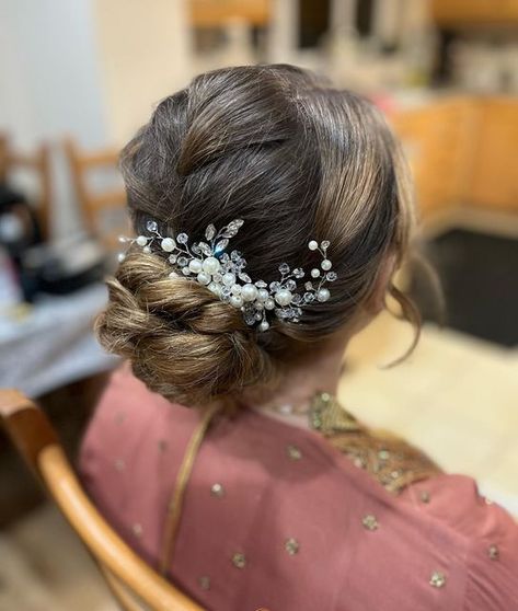 French Braid Wedding, Textured Low Bun, Wedding Brides Maid, French Bun, Braid Wedding, Indian Wedding Bride, Wedding Brides, Indian Wedding Hairstyles, Low Bun