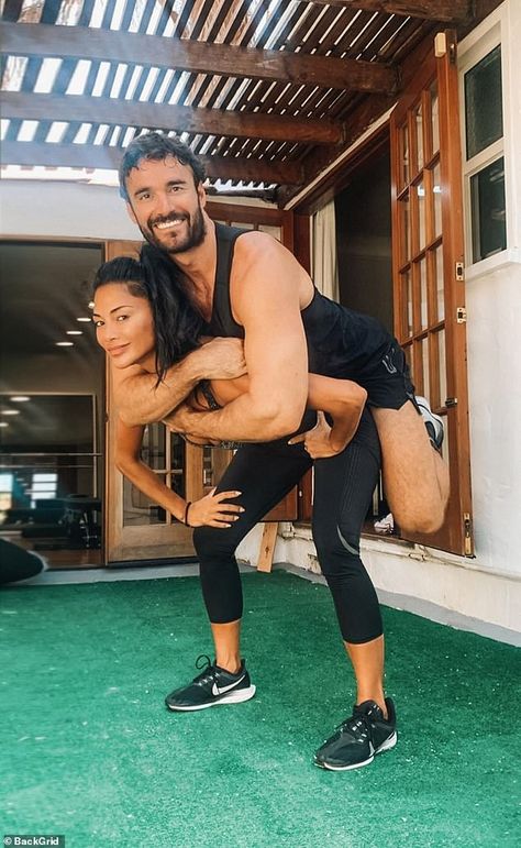 Thom Evans, The Pussycat Dolls, Workout Daily, Pussycat Dolls, Nicole Scherzinger, Style Finder, Lift And Carry, Strong Girls, A Workout