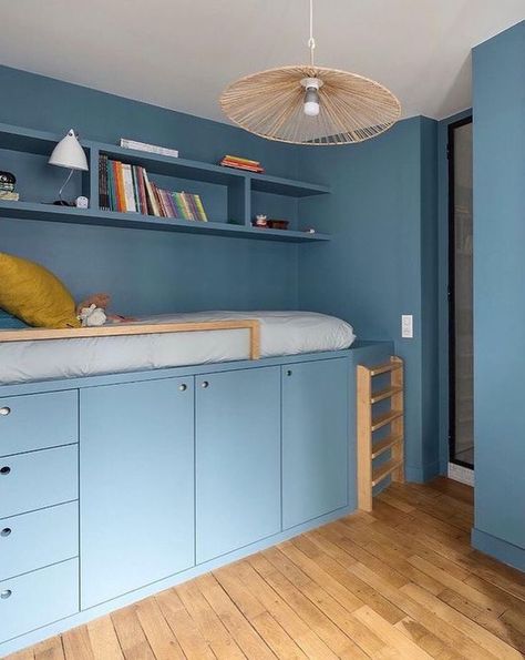 Small Kids Bedroom, Bed Nook, Kids Bedroom Inspiration, Kids Room Inspiration, Small Room Design, Tiny House Interior, Tiny Bedroom, Big Boy Room, Kids Interior