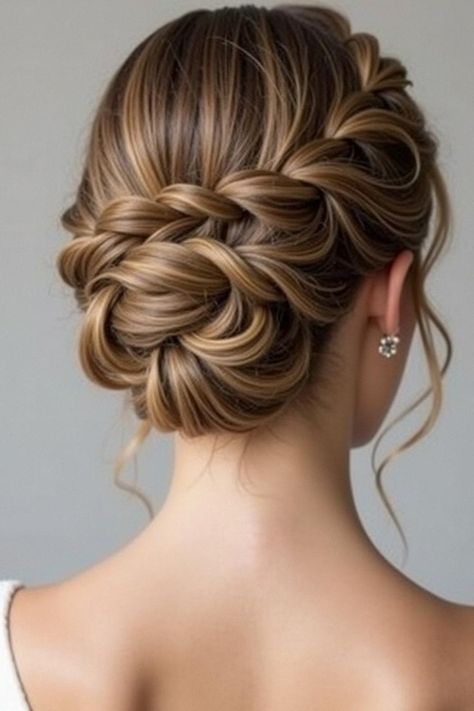 bridesmaid hairstyle updo braids Updo Hairstyle For Wedding, Updo Bridesmaid Hairstyles, Updos For Wedding Bride, Simple Wedding Hairstyles For Bridesmaids, Hair Updos For Weddings Guest, Bridesmaid Up Do, French Braid Updo Wedding, Braided Bun Wedding, Low Bun Bridesmaid