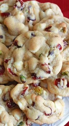 White Chocolate Cranberry Pistachio Cookies Cranberry Pistachio Cookies, Chocolate Cranberry Cookies, White Chocolate Cranberry Cookies, Chocolate Cranberry, Pistachio Cookies, Cranberry Pistachio, Cookie Christmas, White Chocolate Cranberry, Cranberry Cookies