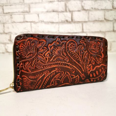 Wallet with Zipper, Leather Wallet for Women , Vintage, Handmade , Boho, Bohemian, Large, for Cards, Gift for Her by Fyimports on Etsy Womens Leather Wallet, Boho Wallet, Wallet Craft, Must Have Accessories, Handmade Wallets, Wallet For Women, Handmade Leather Wallet, Wallets For Women Leather, Gorgeous Leather