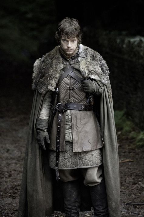 Game Of Thrones Theon, House Greyjoy, Game Of Thrones Men, Game Of Thrones Outfits, Medieval Outfit, Iwan Rheon, Alfie Allen, Theon Greyjoy, Game Of Thrones Costumes