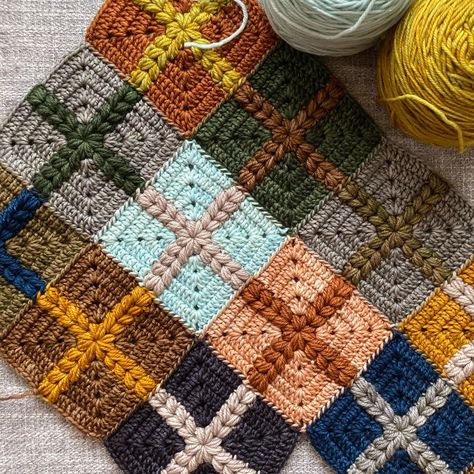 Crochet Afghan Squares Patchwork Blanket, Bird Blanket Crochet, Granny Square Blanket Lovecraftscrochet, Rainforest Crochet Patchwork Squares Blanket, Feather Stitch Granny Square, Feather Crochet, Feather Blanket, Plaid Crochet, Crochet Throw Pattern