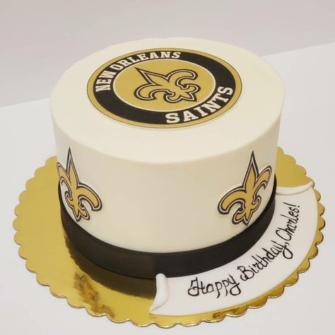 Saints Cakes New Orleans, New Orleans Saints Cake Ideas, Birthday Plan Ideas, Garden Rock Border, Cake Birthday Cake, Edging Ideas, Birthday Cake Ideas, Birthday Planning, Theme Cake