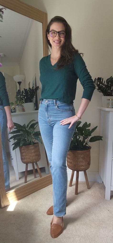 Green v-neck sweater, high-waisted slim straight jeans and tan pointed-toe loafers. Green V Neck Sweater Outfit, V Neck Sweater Outfit, Neck Sweater Outfit, Green V Neck Sweater, Sweater Jeans, Slim Straight Jeans, Sweaters And Jeans, V Neck Sweater, Casual Outfit