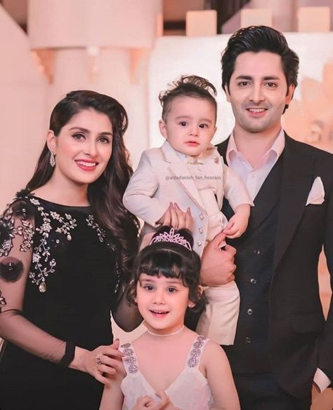 Family Combo Dress Indian Wedding, Mom First Birthday Outfit, Family Dress Combination, First Birthday Outfit For Mom, First Birthday Mom Outfit, Ayeza Danish, Mom And Son Outfits, Danish Taimoor, Indian Wedding Gowns