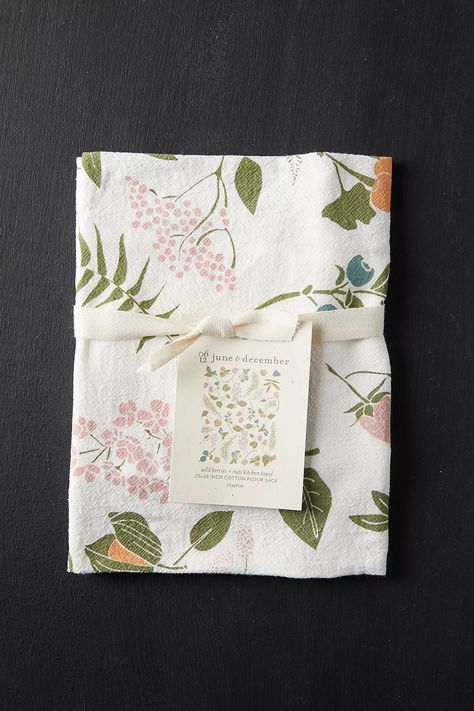 Towel Packaging, Cheese Board Gift Set, Wife And Husband, Wild Berries, Exploring Nature, Geometric Lace, Printed Tea Towel, Floral Tablecloth, Pattern Texture