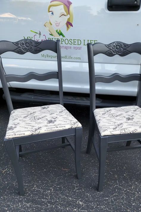 A step by step guide to show you how the do a rose back chair makeover. Yep, I'll show you tips for painting and reupholstering the seat. A tutorial that will help you makeover any dining chair you have. #myrepurposedlife #upcycle #roseback #diningchair #painting #reupholstery #diy #thriftstore Painted Wooden Chairs, Dining Chair Makeover, Dining Chairs Diy, Upcycle Chair, Antique Wooden Chairs, Reupholster Chair Dining, Heirloom Traditions Paint, Tips For Painting, Stenciled Table