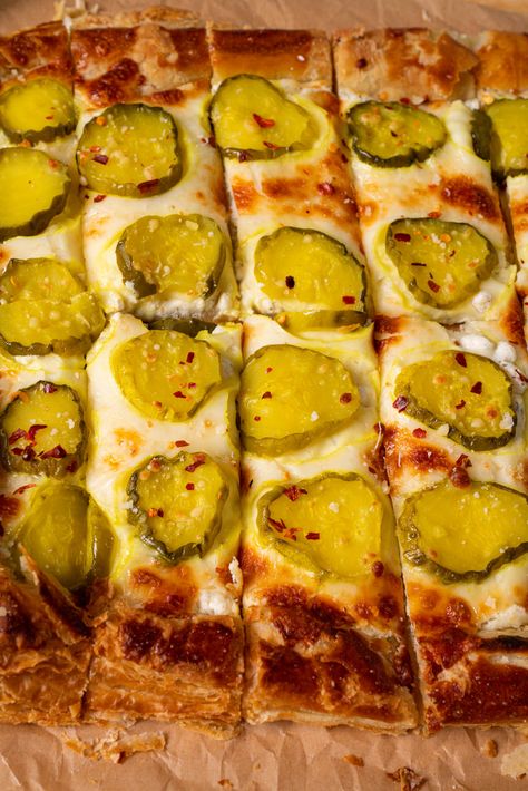 Cheesy Pickle Bread | 12 Tomatoes Dill Pickle Cheesy Breadsticks, Cheesy Pickle Bread 12 Tomatoes, Cheesy Baked Pickle Dip, Cheesy Pickle Bread, Cooking With Pickles, Pickle Party Food, Pickle Bread Recipes, Pickle Dessert, Pickles Appetizers