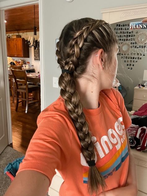 Tennis Hairstyles, Cornrows Ideas, Sunkissed Hair, Cute Volleyball Hairstyles, Soccer Hairstyles, Volleyball Hair, Soccer Hair, Track Hairstyles, Basketball Hairstyles