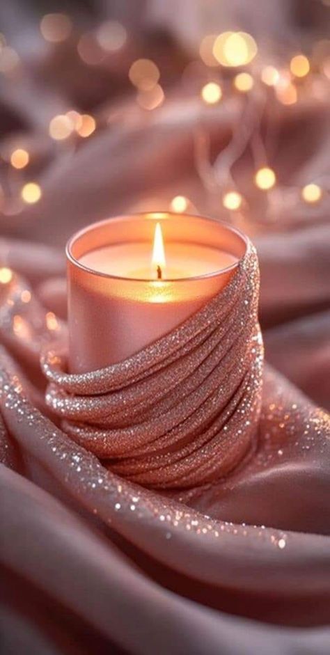 Cozy Candle Aesthetic, White Summer Aesthetic, Candle Wallpaper, Cute Aesthetic Wallpaper, Happy Valentines Day Pictures, Cozy Candle, Pink Glitter Wallpaper, Aesthetic Candle, Candles Aesthetic