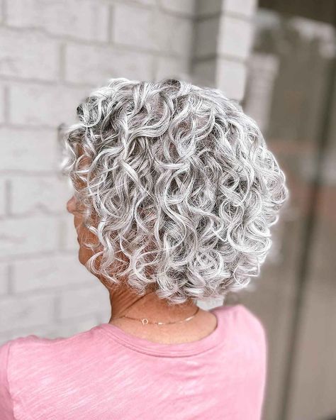 26 Youthful & Stylish Short Haircuts for Women in Their 70s Haircuts For Women Over 70, Hairstyles For Seniors, Guest Hairstyles, Short Permed Hair, Asymmetrical Pixie Cuts, Hairstyles Simple, Grey Curly Hair, Stylish Short Haircuts, How To Curl Short Hair