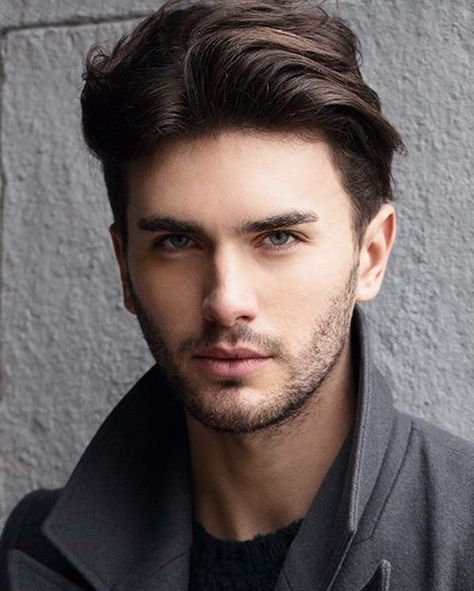 Men's haircut /style. www.dmazsalon.com Wavy Undercut, Haircuts For Mens, Modern Mens Haircuts, Dunner Wordend Haar, Hairstyles Wavy, Mens Hairstyles Medium, Mens Hairstyles Thick Hair, Hot Hair Colors, Hair Styles 2014