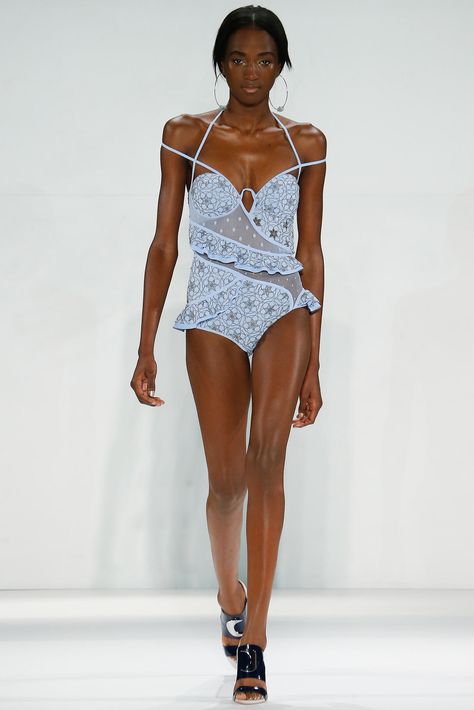 Zimmermann Spring 2015 Zimmermann Swimwear, Swimwear Runway, Style Outfits Summer, Swim Inspiration, Summer Details, Ports 1961, Money Honey, Vintage Swimwear, Holy Trinity