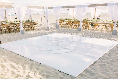 Fellowship Hall, San Diego Beach Wedding, Wedding Resort, Diy Beach Wedding, Beach Wedding Decorations Reception, Simple Beach Wedding, Diy Wedding Hair, Beachside Wedding, Diy Beach