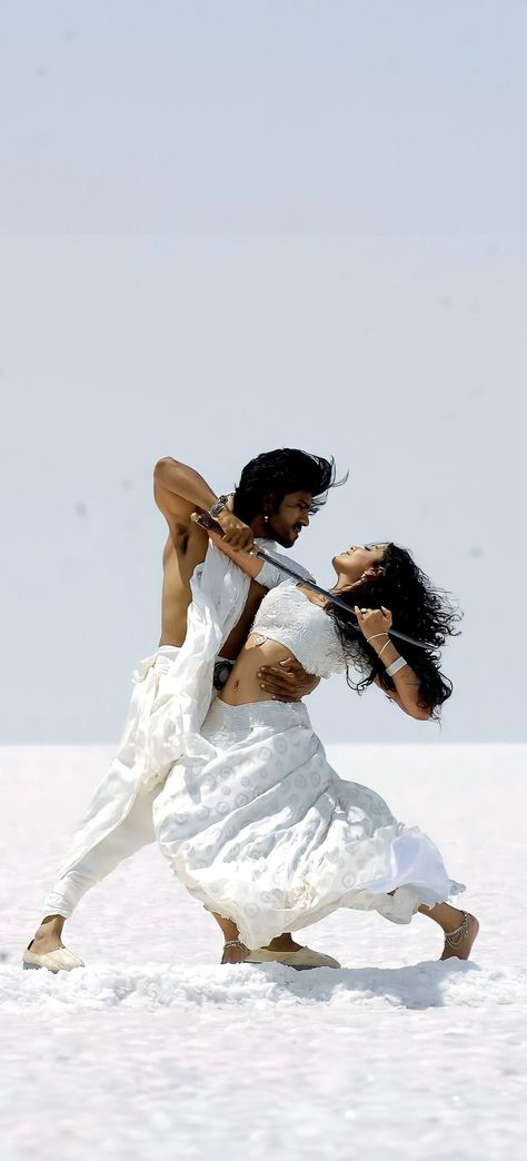 Magadheera Movie Poster, Ram Charan Magadheera, Magadheera Movie Images, Tollywood Aesthetics, Telugu Movie Posters, Malayalam Aesthetic, Telugu Aesthetic, Moms Photography, Classic Films Posters