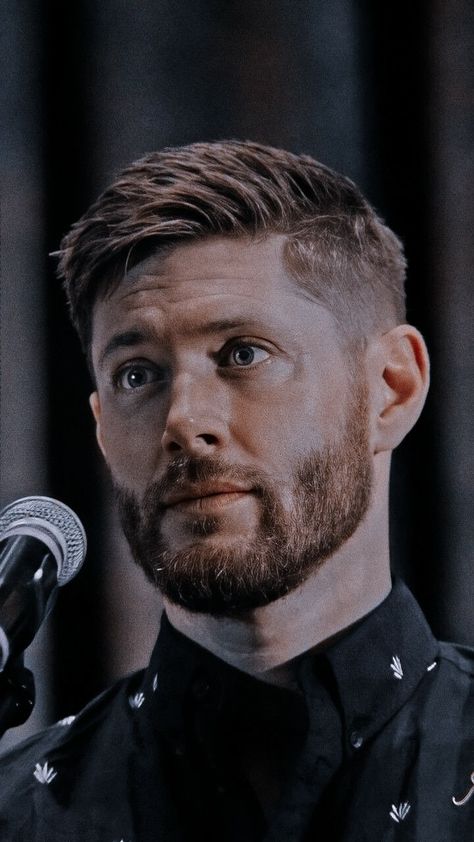 Dean Winchester Haircut, Jensen Ackles Beard, Men Short Hair Fade, Dean Winchester Shirtless, Jesen Ackles, Jensen Ackles Supernatural, Jensen Ackles Jared Padalecki, Supernatural Wallpaper, Supernatural Pictures