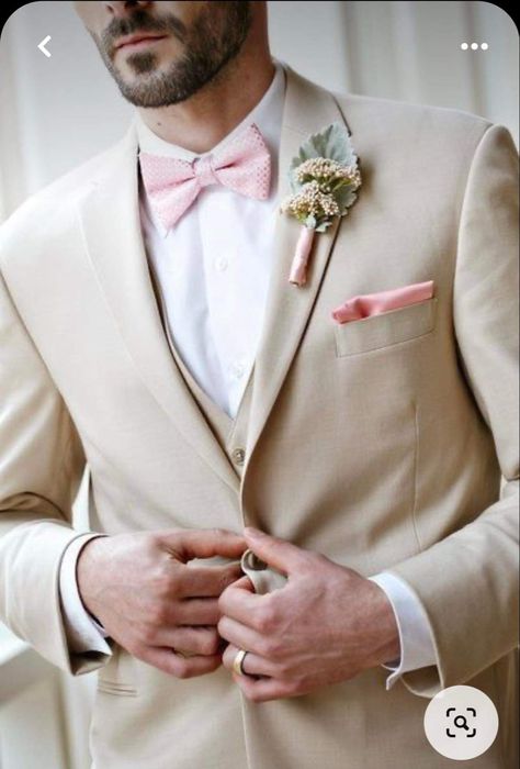 Wedding Colombia, Wedding Tuxes, Quinceañera Planning, Acre Wedding, Beach Wedding Groom Attire, Beach Wedding Groom, Spring Elopement, Wedding Tux, Cream Suit