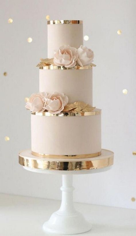 Tårta Design, Vintage Pasta, Blush Wedding Colors, White And Gold Wedding, Pink And Gold Wedding, Simple Elegant Wedding, Romantic Wedding Cake, Tiered Cake, Cake Photography