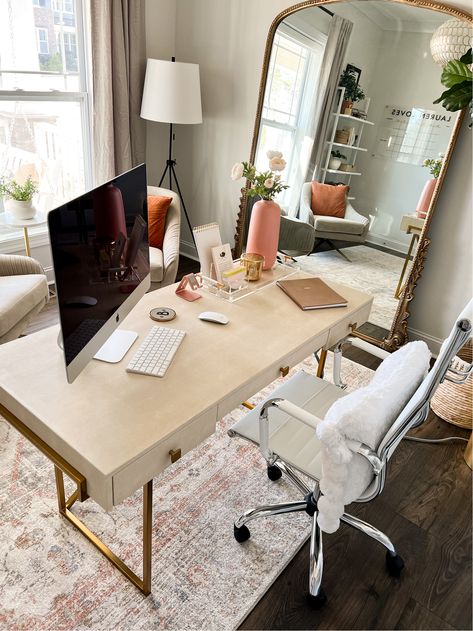 Womens Office Decor Ideas, Small Home Office Ideas For Women, Womens Office Decor, Office Decor Ideas For Women, Women Office Decor, Womens Home Office, Home Office Decor For Women, Manifesting 2024, Office Decor For Women