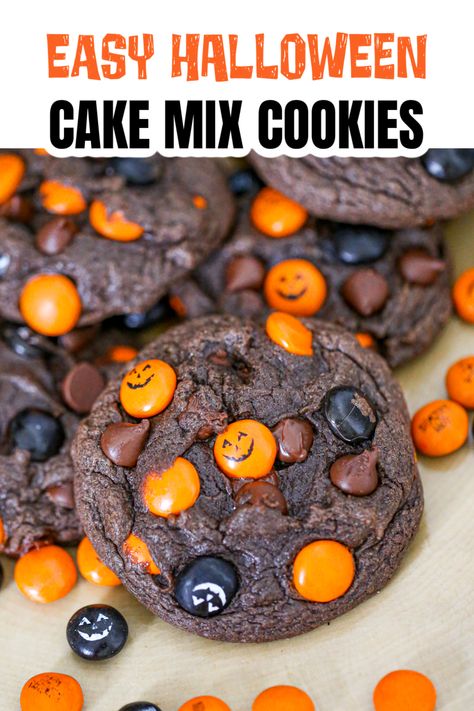 Halloween is a fun time for festive sweet treats, and these delicious Halloween Cookies are made with cake mix, chocolate chips and festive orange and black candies are the perfect addition to the spooky season. These cookies come together quickly and easily, and with just a few ingredients you can whip up a batch in minutes. So grab your favorite cake mix, some colorful candy, and let’s start baking! Halloween Cake Mix Cookies, Hocus Pocus Cake, Halloween Cakes Easy, Easy Halloween Cookies, Chocolate Cake Mix Cookies, Frozen Cookies, Tasty Chocolate Cake, Dark Chocolate Cakes, Halloween Chocolate