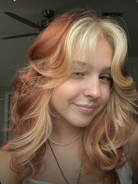 Copper Hair Ideas With Blonde, Dyed Ginger Hair Strawberry Blonde, Split Red And Blonde Hair, Strawberry Blonde Hair With Blonde Bangs, Blonde Under Ginger Hair, Aesthetic Dyed Hair Blonde, Strawberry Blonde And White Hair, Strawberry Blonde Hair With Curtain Bangs, Ginger Hair With Blonde Peekaboos