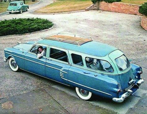 Packard Cars, Station Wagon Cars, Wagon Cars, Old Vintage Cars, Sports Wagon, Station Wagons, American Classic Cars, Classic Motors, Old Classic Cars