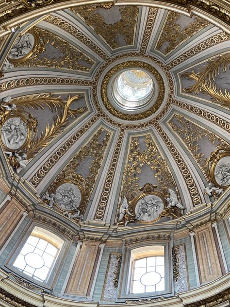 Architecture Ceiling Design, Rococo Architecture, Domed Ceiling, Architecture Ceiling, Wall Sticker Design, House Wall Design, Dome Ceiling, House Design Pictures, Ceiling Detail