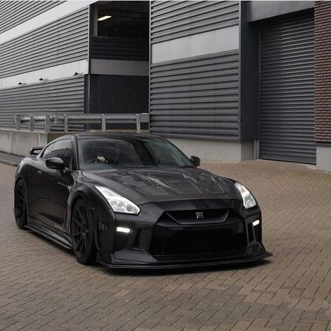 Skyline Gtr R35, Skyline R35, Gtr 35, Gtr Nissan, Gtr Nismo, R35 Gtr, Nissan Gtr R35, Gtr R35, Nissan Gtr Skyline