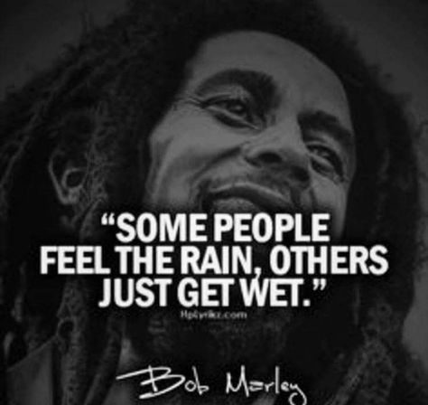 Quotes Bob Marley, Reggae Quotes, Bob Marley Love Quotes, Short Valentine Quotes, Brain Quotes, Race Quotes, Brains Quote, African American Quotes, Marley Quotes