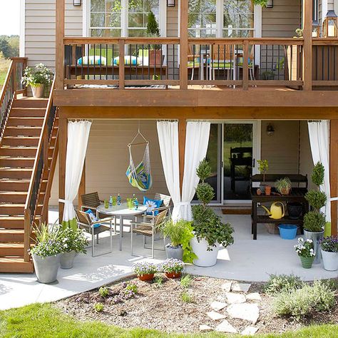 mulch in front of patio instead of grass Potting Station, Large Deck, Decks Backyard, Outside Living, Diy Deck, Have Inspiration, Backyard Deck, Pergola Patio, Patio Spaces