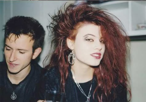 Hairstyles (1980s) Traditional Goth, 80s Goth, 80s Punk, Goth Subculture, Punk Hair, New Romantics, Goth Aesthetic, Punk Goth, Grunge Hair