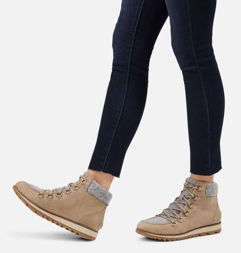 Sorel Out N About Boots Outfit, Sorel Out And About Boot Outfit, Sorel Boot Outfit, Sorel Out N About Boots, Sorel Booties, Fall Wishlist, Winter Boots Outfits, Cozy Boots, Hightop Sneakers