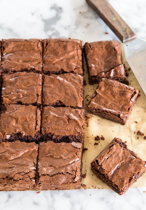 How To Make Chewy Brownies | Kitchn Cocoa Brownies, Chewy Brownies, Brownie Ingredients, No Bake Brownies, Best Brownies, Unsweetened Chocolate, Easy Treats, Brownie Bar, Dessert Drinks