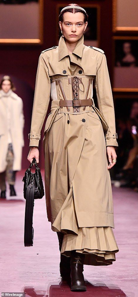 Hot to trot: Another model rocked a trench coat down the catwalk Trench Outfit, Lingerie As Outerwear, Dior Coat, Fashion Promotion, Cool Coats, Trench Coat Dress, Trench Coat Style, Coat Women Fashion, Winter Trench Coat