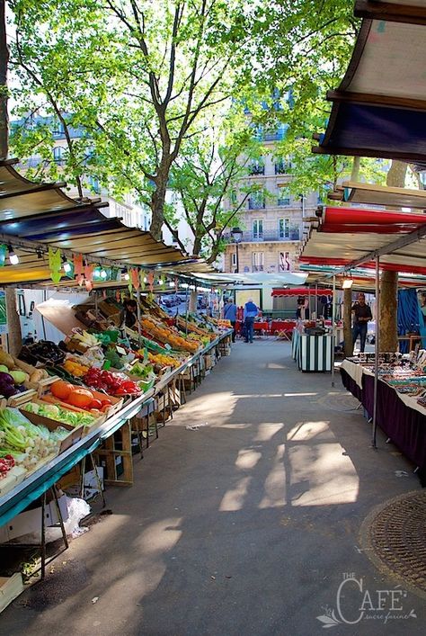 Paris In April, Open Air Market, Paris In The Summer, April In Paris, Paris In The Fall, Paris Markets, Paris Winter, Open Market, I Love Paris