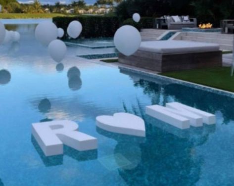 Pool Side Engagement Party, Pool Decorations For Wedding, Floating Foam Letters, Photoshoot Proposal, Wedding Pool Party Decorations, Floating Pool Decorations, Large Foam Letters, Pool Wedding Decorations, Cheap Backyard Wedding