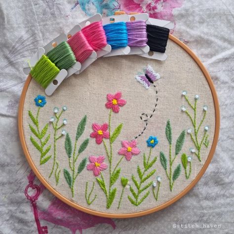 #butterfly #flowers #embroidery #pink #field #nature #hoopart #handembroidery #sewing #embroider Field Of Flowers Painting, Field Embroidery, Felted Butterfly, Pink Field, A Field Of Flowers, Flowers Embroidery, Field Of Flowers, Embroidered Art, Creative Embroidery